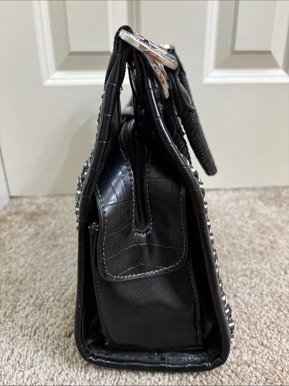 Coldwater Creek Black and Cream Woven Shoulder Bag with Heart Accent - Picture 5 of 10